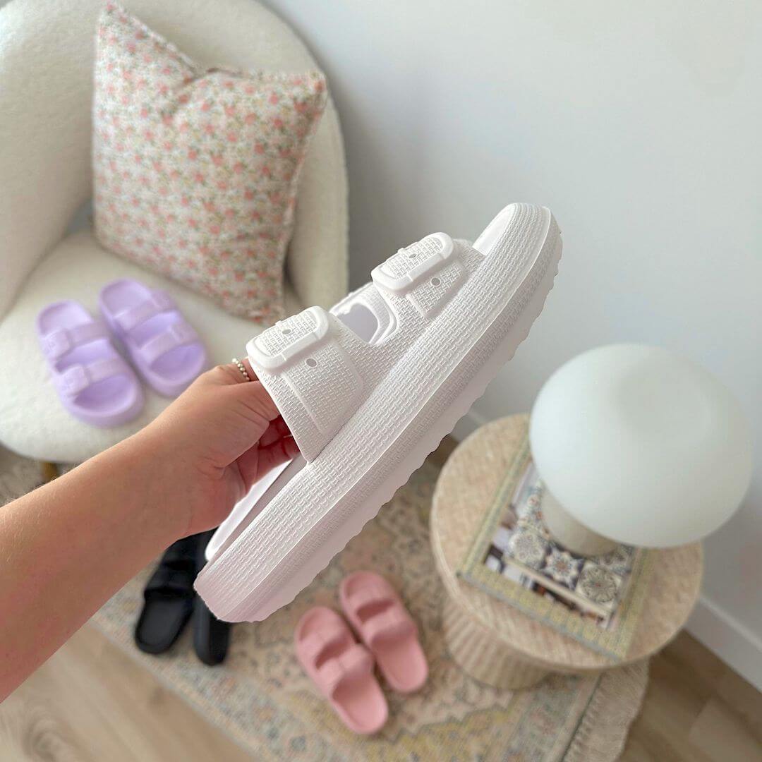Adia Cloud Sandals